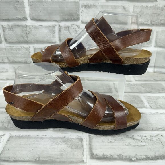 Naot Kayla Women's 40- US 9/9.5 Brown Leather Wedge Adjustable Comfort Sandal - Picture 2 of 11